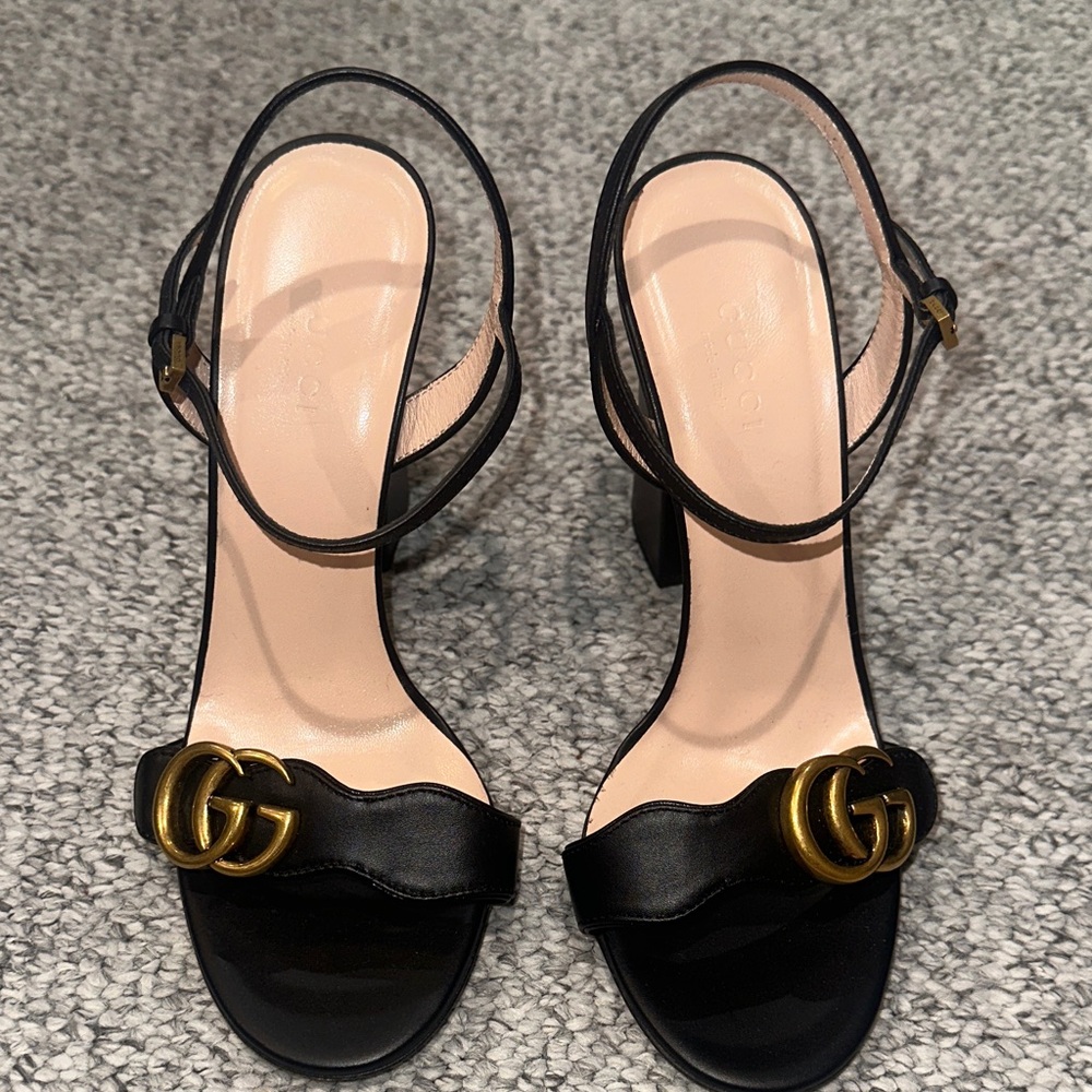 Gucci Black and Gold Women's Heels